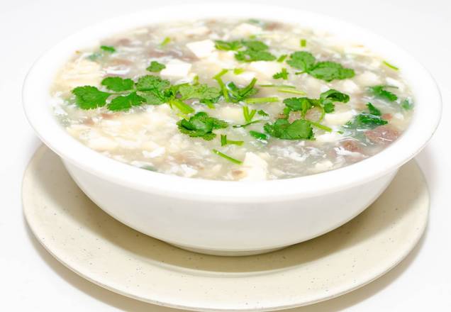 9. Minced Beef Soup with Egg White and Cilantro 西湖牛肉羹